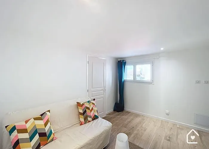 Bienvenue Chez Janna - 6 Personnes - Parking Facile * Châtellerault