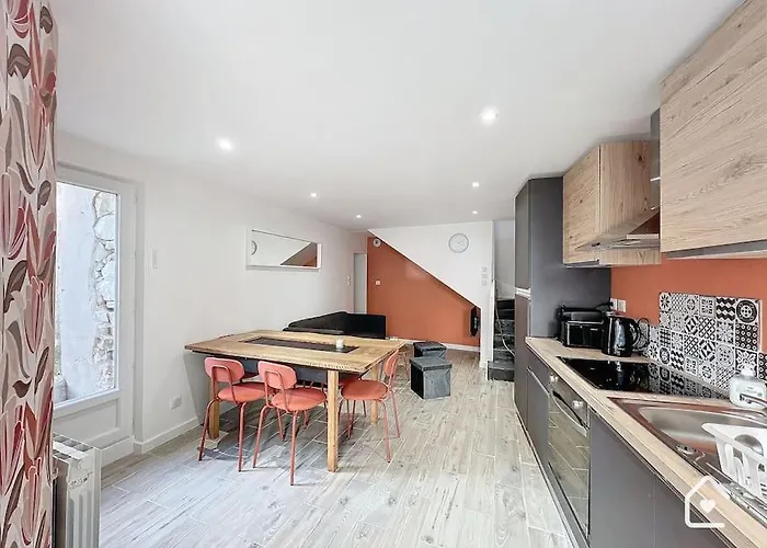 Bienvenue Chez Janna - 6 Personnes - Parking Facile Apartamento